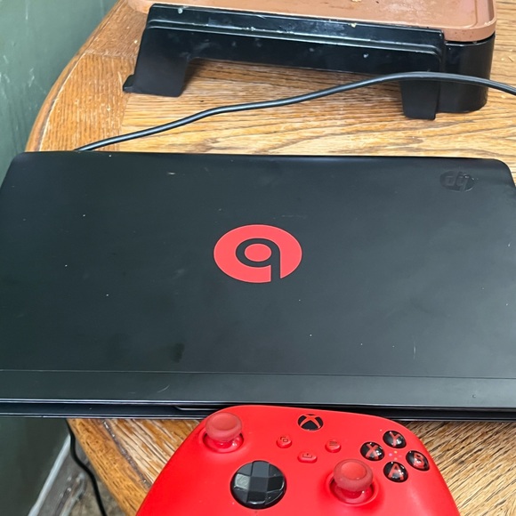 I have a used but it’s like knew HP BEATS pavilion laptop it’s runs - Picture 3 of 8